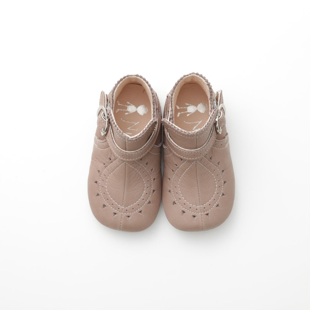 サンフラワー【First Shoes】